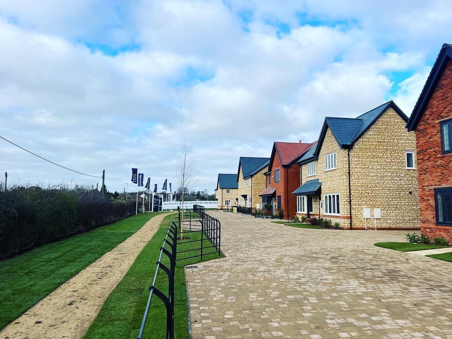 Bloor Homes development in Wollaston MIDA Civil Engineering LTD